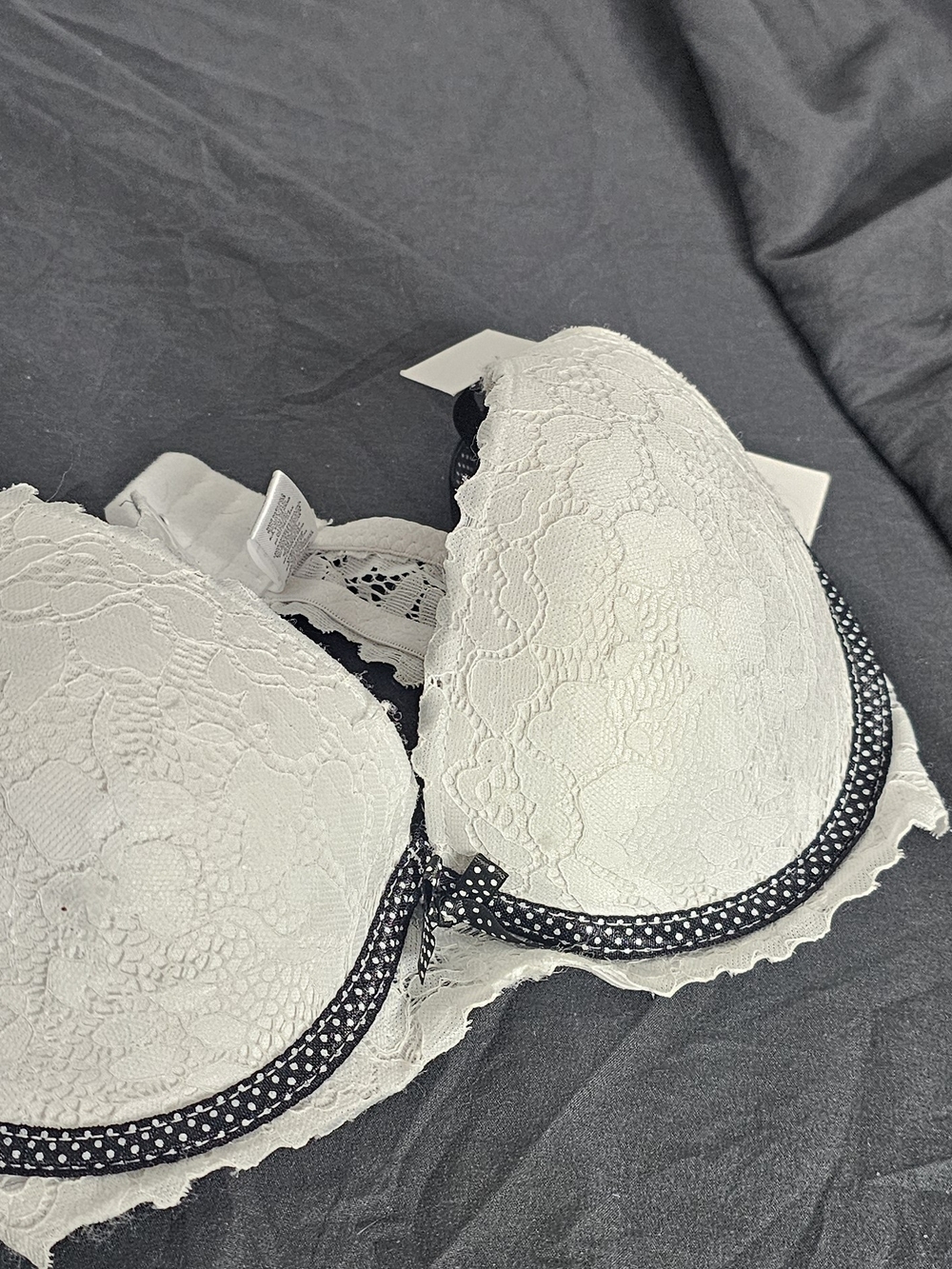 Lace Push-Up Bra with Black Trim - White